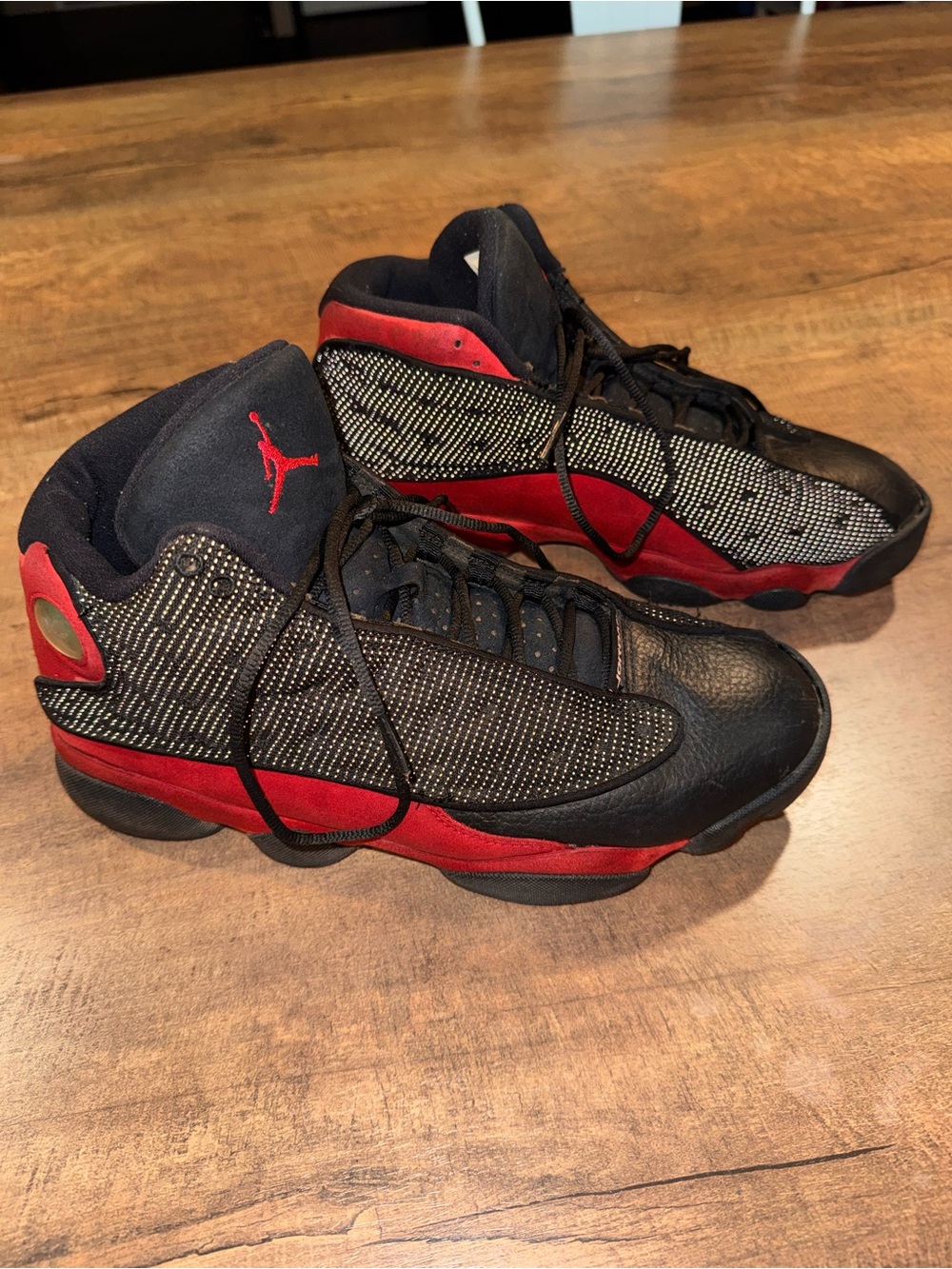 Air Jordan 13 Retro Bred 2017 Men’s Size 9.5 Black Red Sneakers